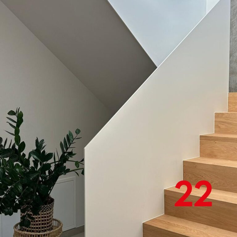 22
